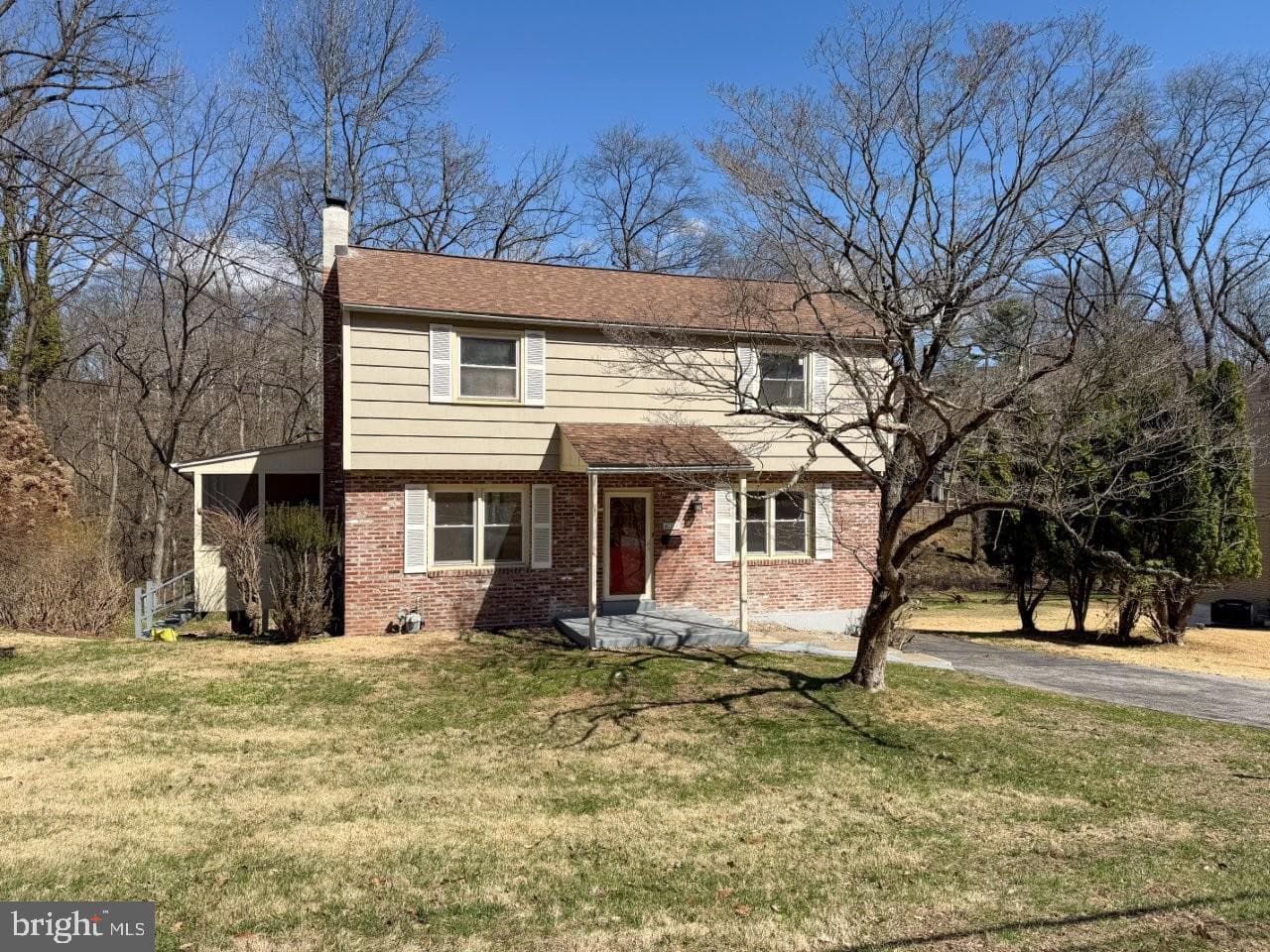 637 N Bishop Avenue photo 1