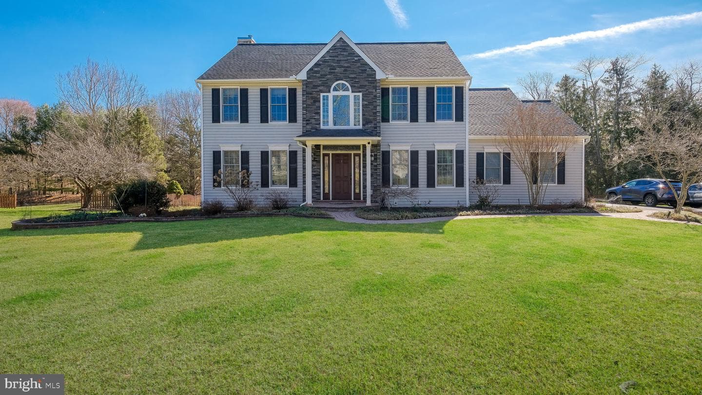 3833 Luhmann Circle photo 1