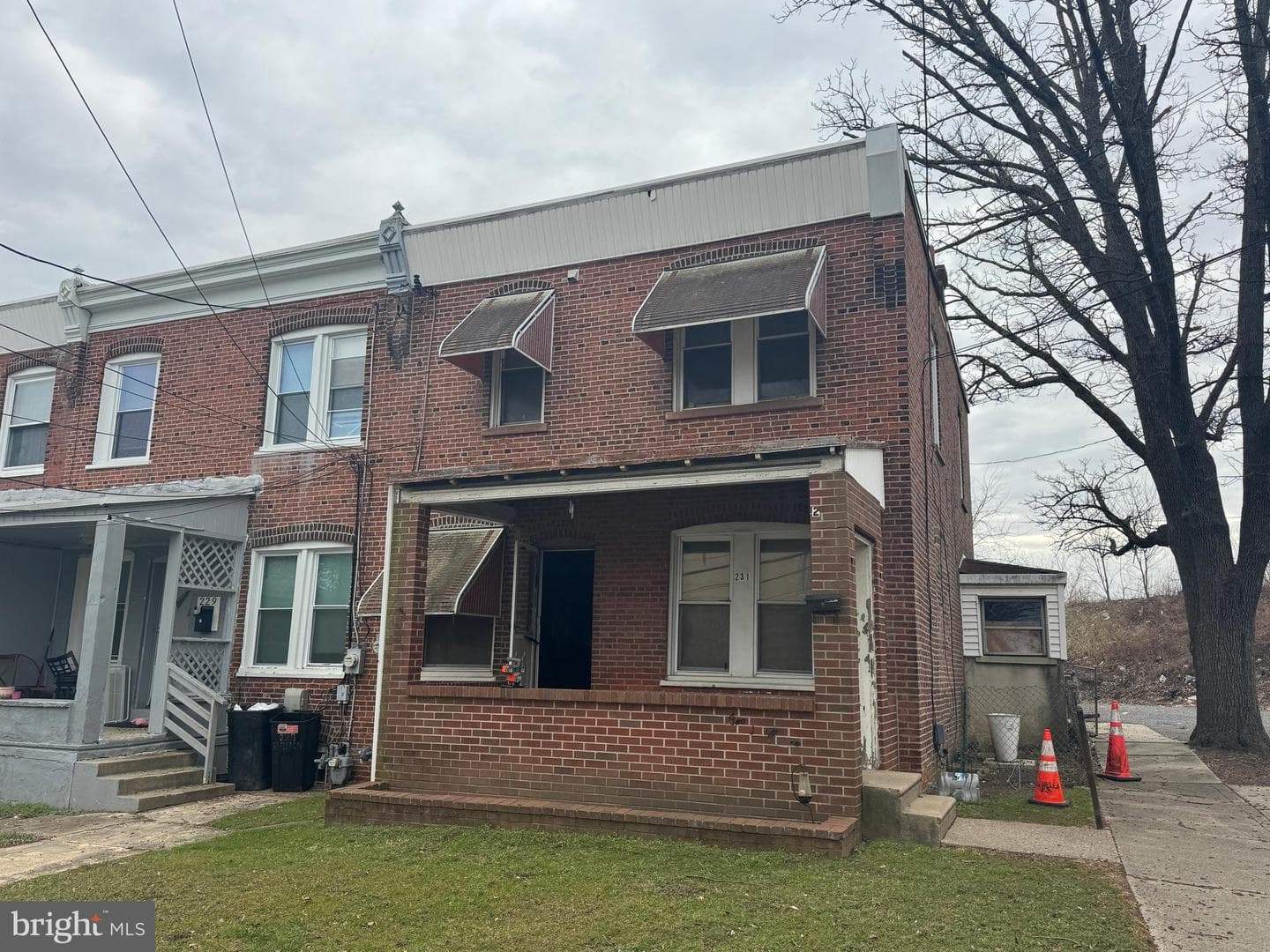 231 Hamilton Avenue photo 1