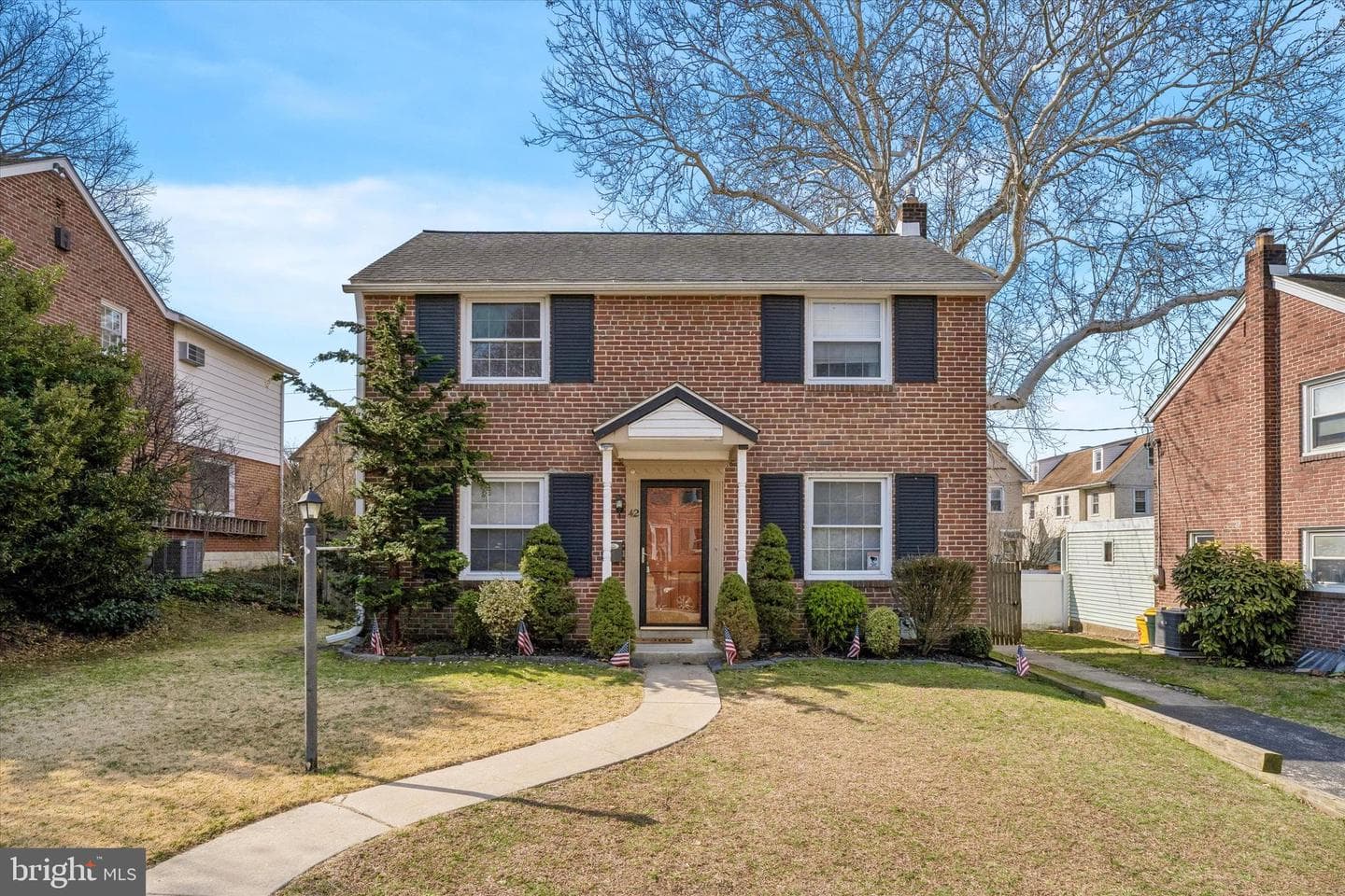 42 Greenhill Road photo 1