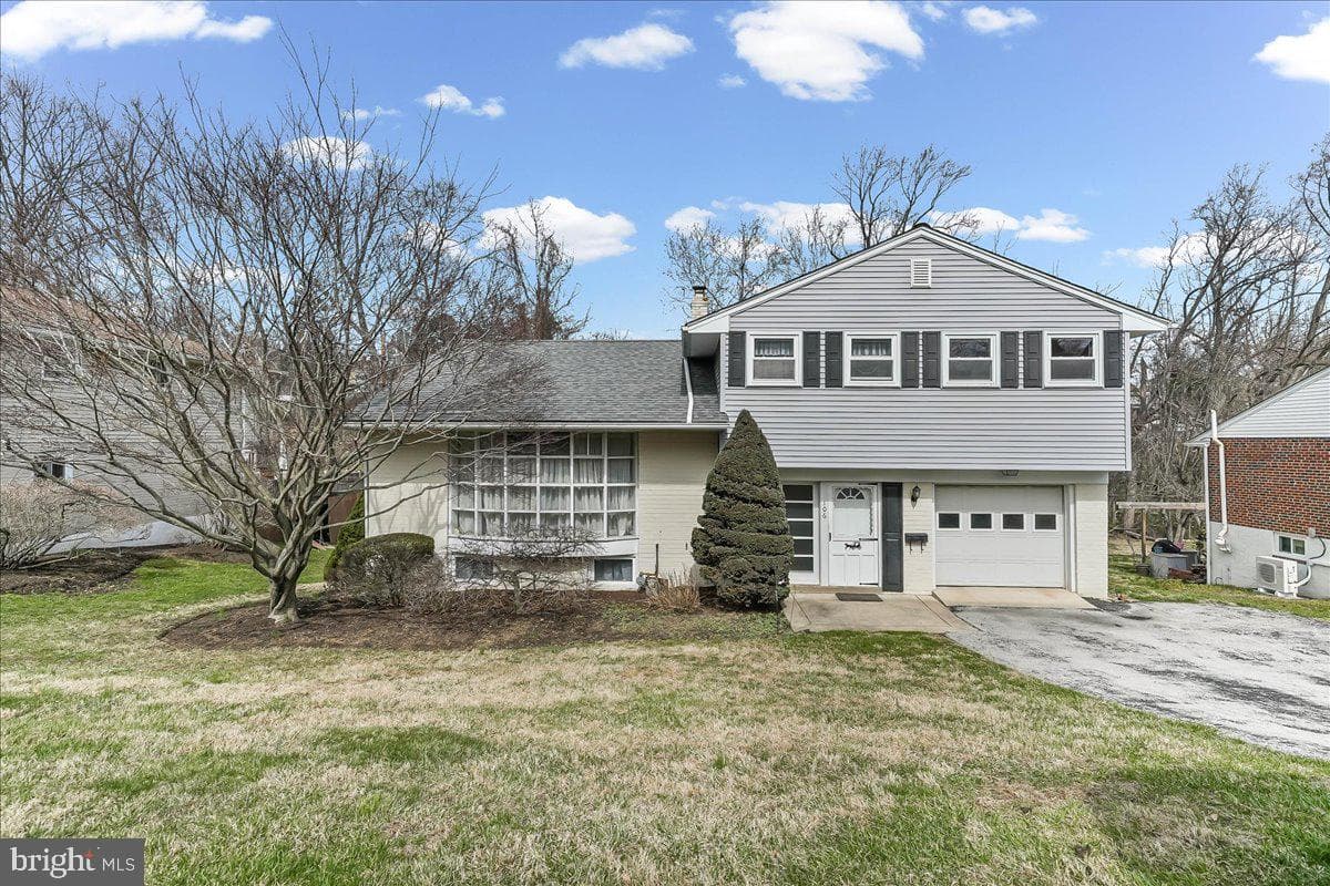 106 Lindbergh Avenue photo 1
