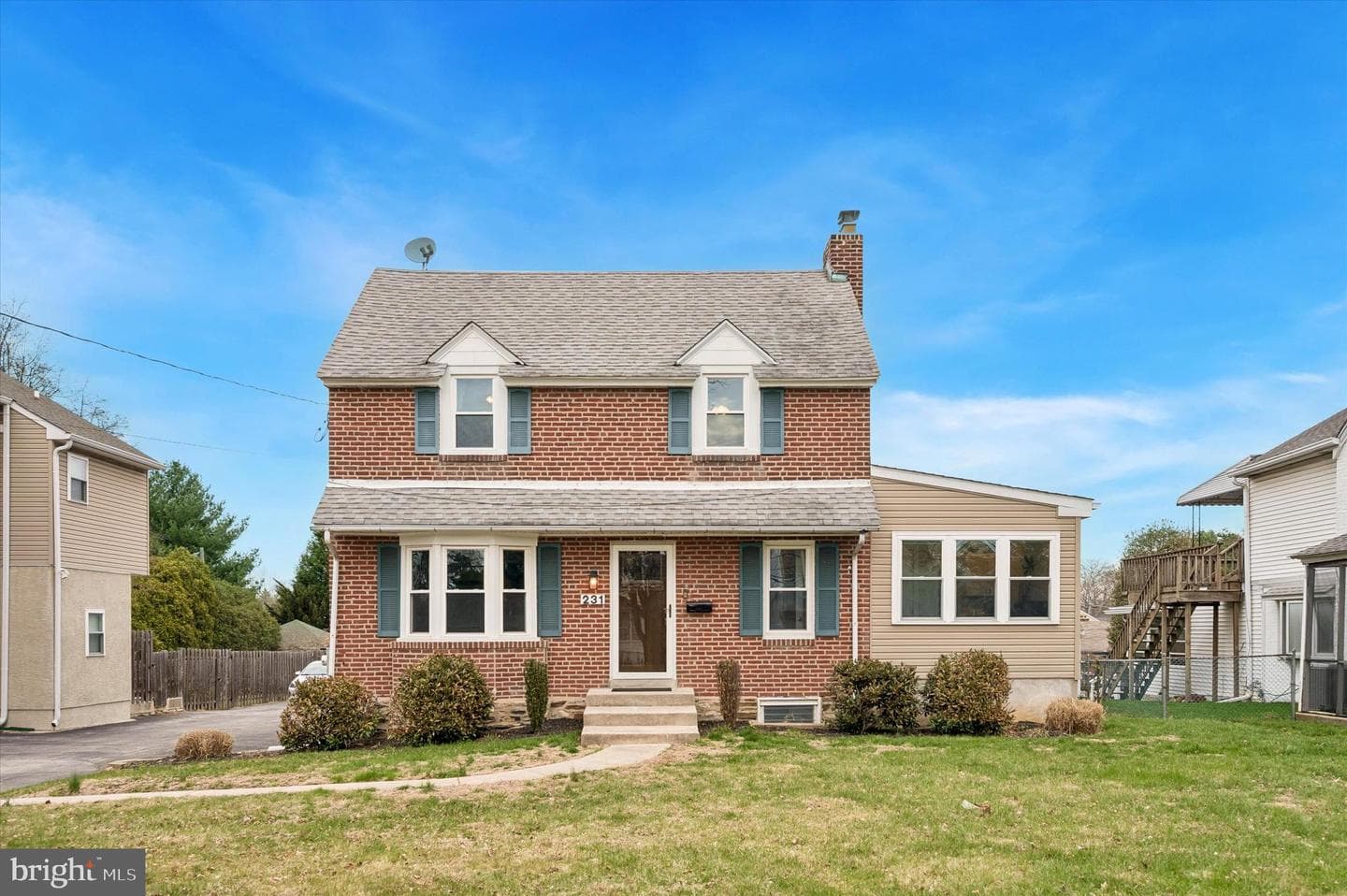 231 E Woodland Avenue
