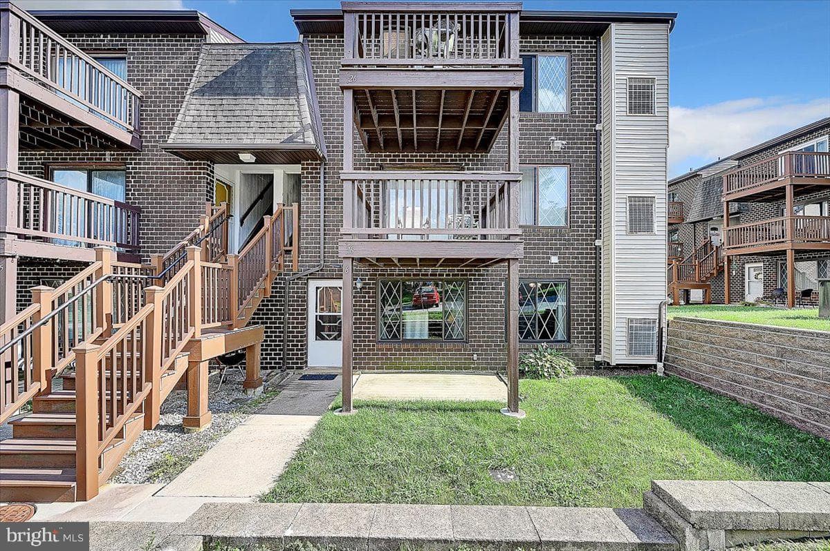 5200 Hilltop Drive #v6