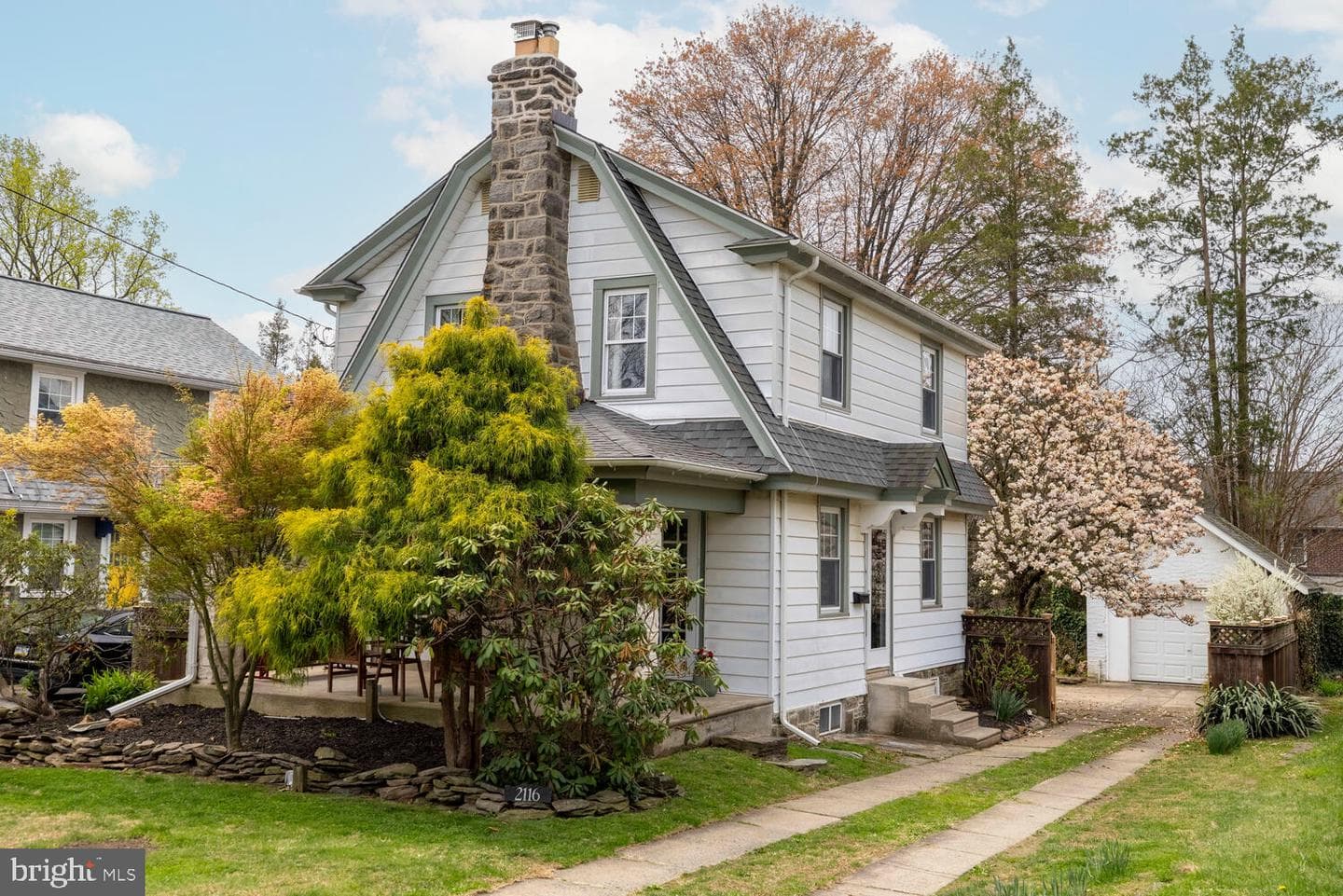 2116 E County Line Road