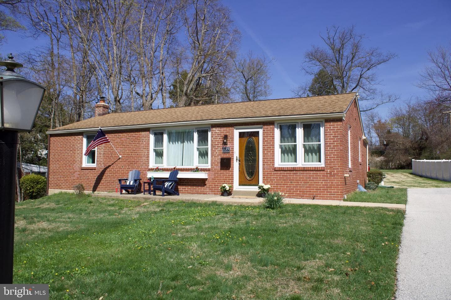139 W Sylvan Drive