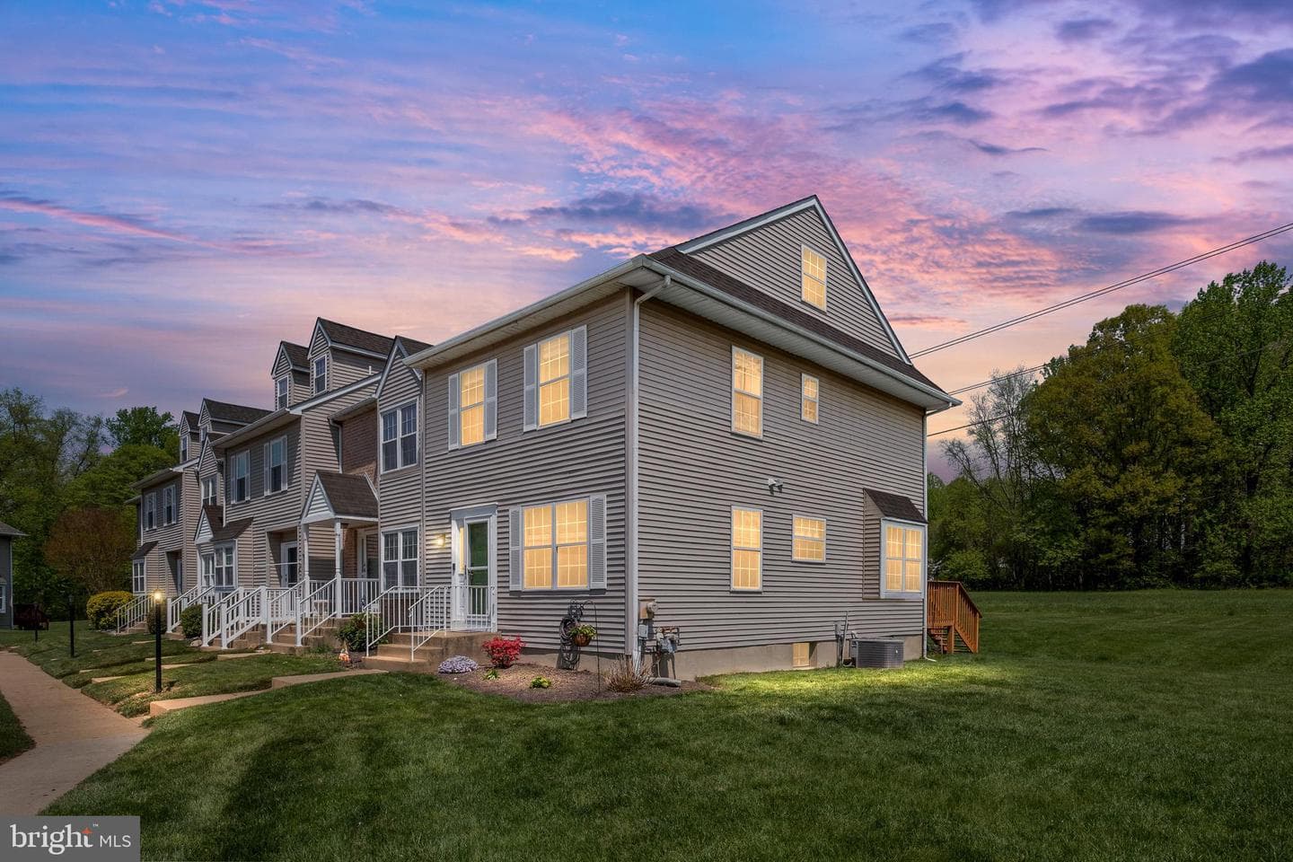 88 Louis James Ct