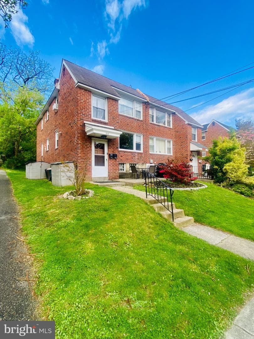 254 Shadeland Avenue photo 1