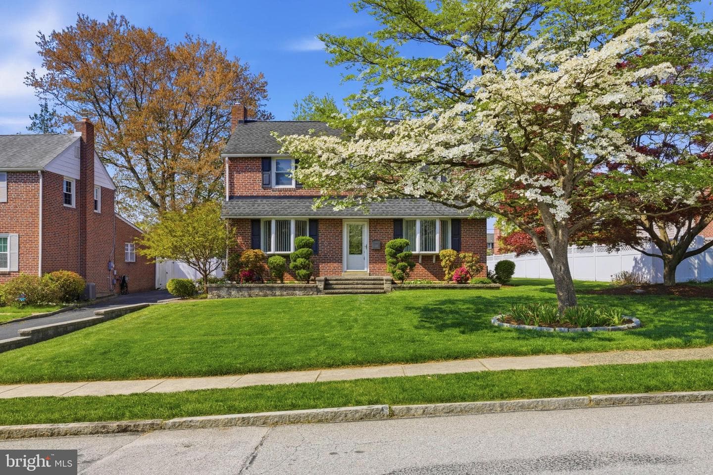 418 Colonial Park Drive