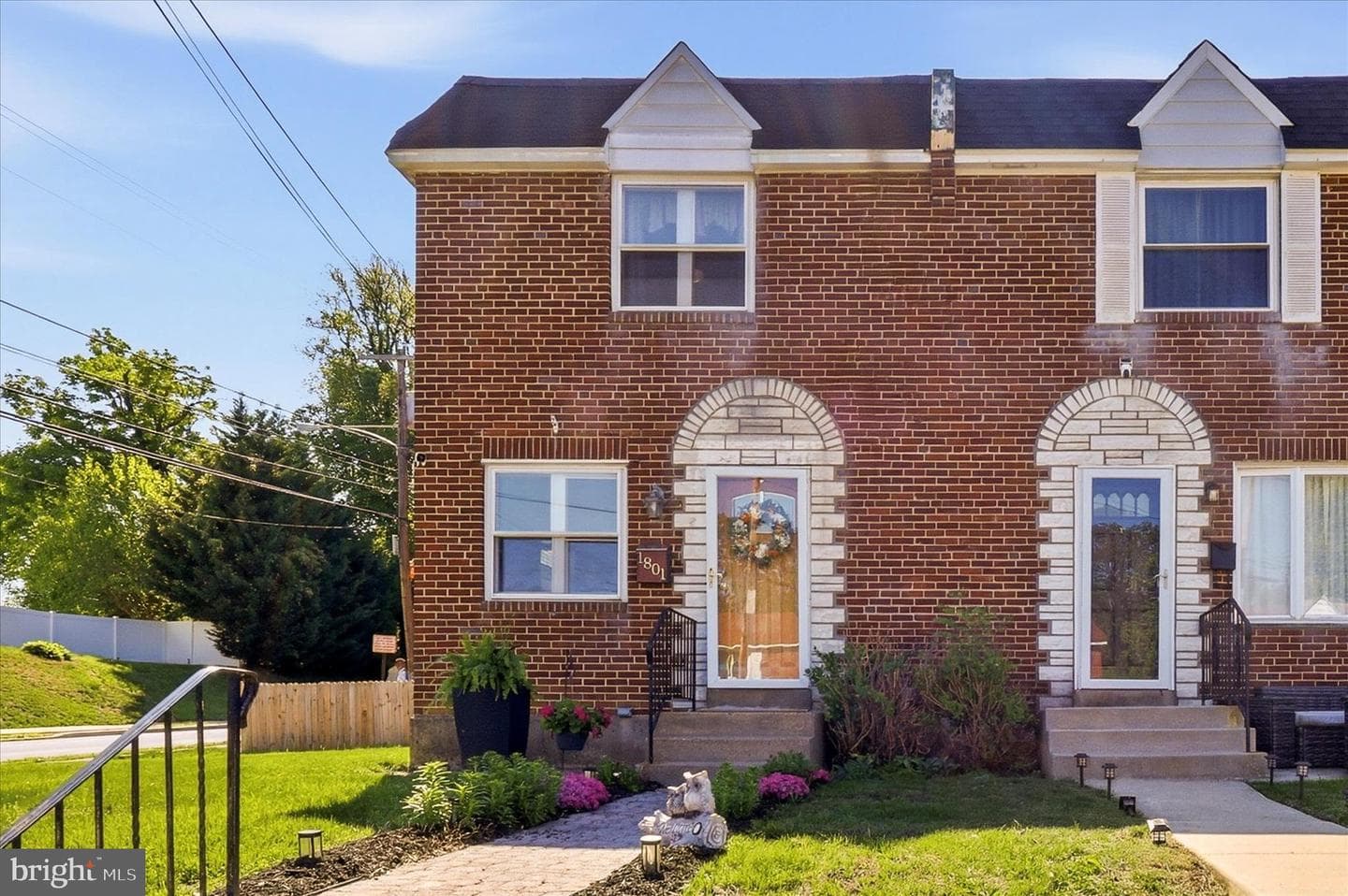 1801 Cricket Lane