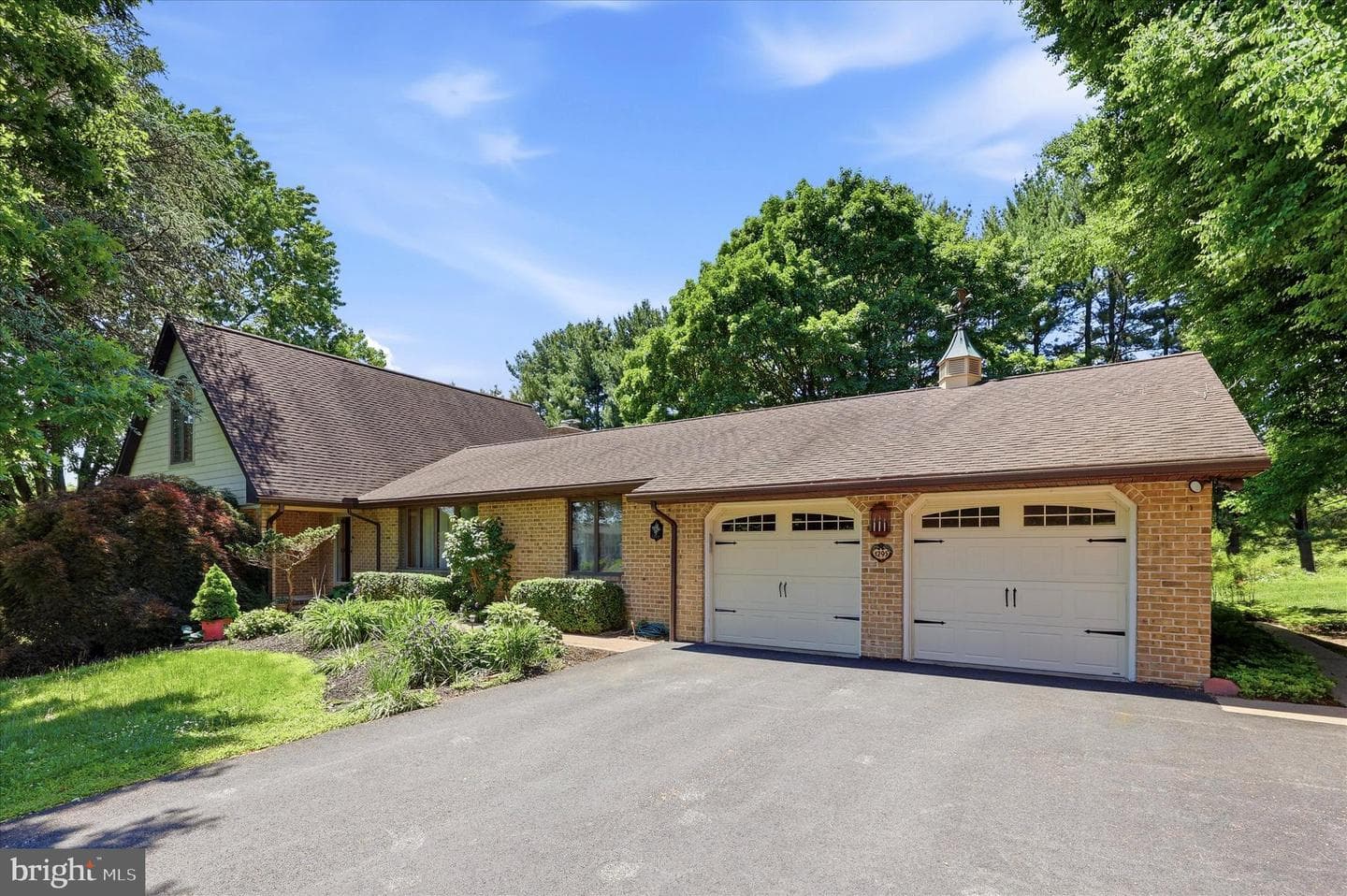1295 Wakefield Ct Court photo 1