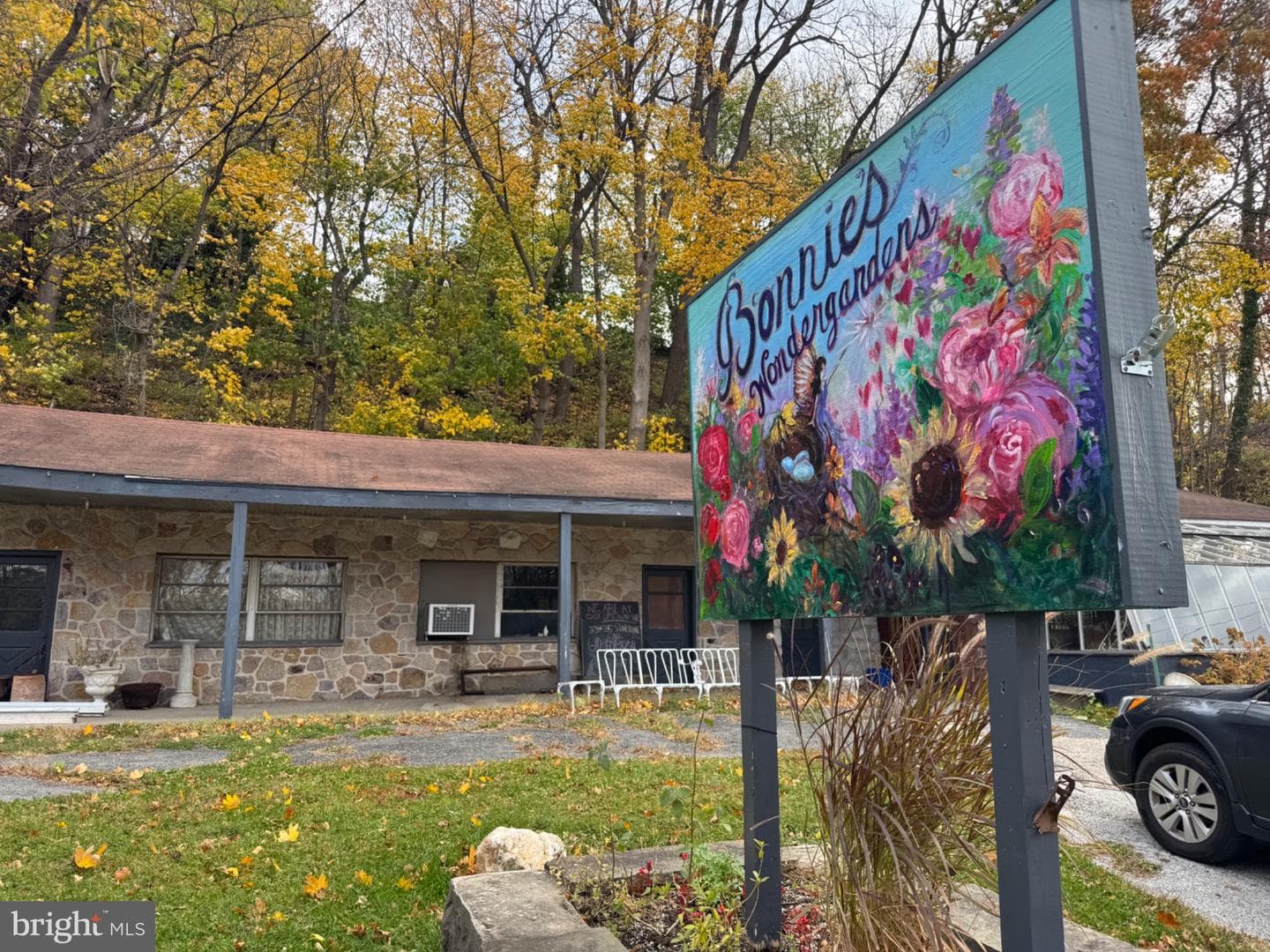233 Scottdale Road, Lansdowne