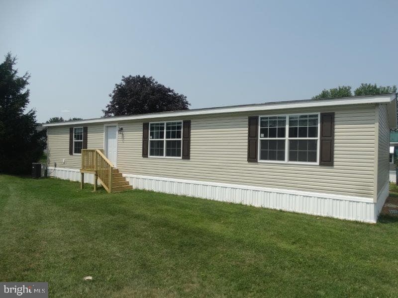 302 Cameo Drive photo 1