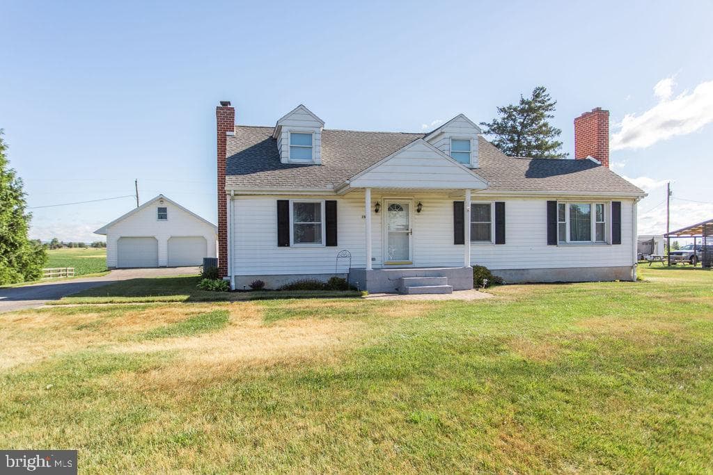 1581 Orrstown Road photo 1