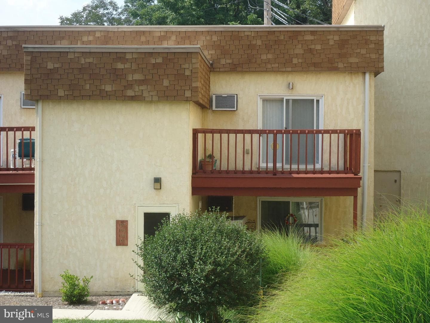 103 Hamilton Avenue photo 1