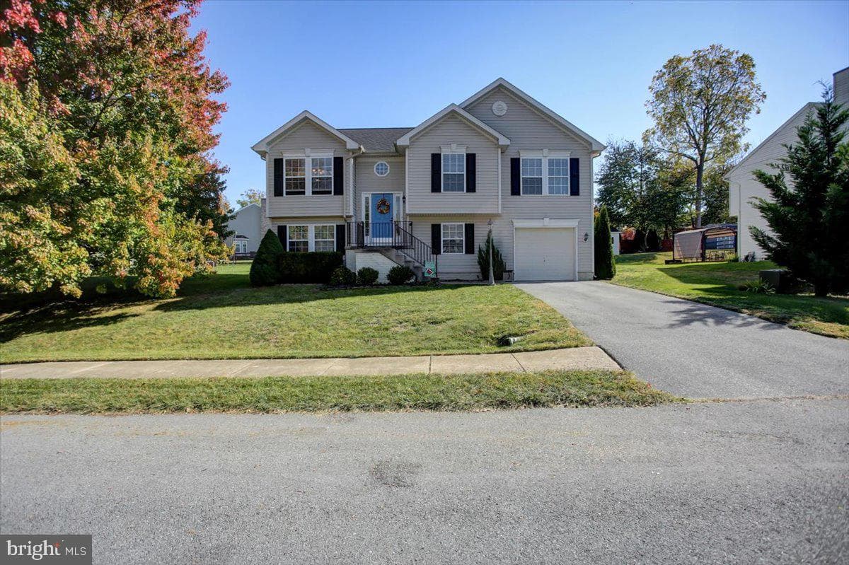 15040 Stone Ridge Drive photo 1