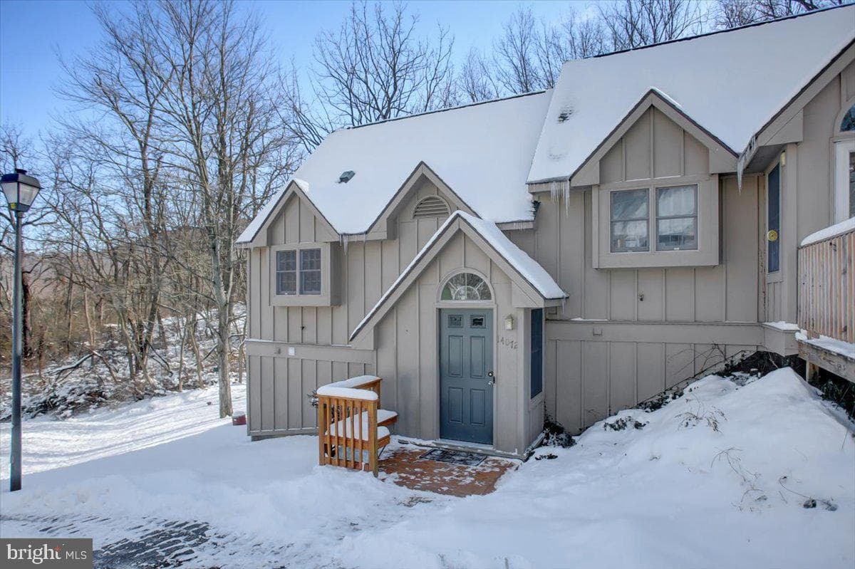 14072 Maple Way photo 1