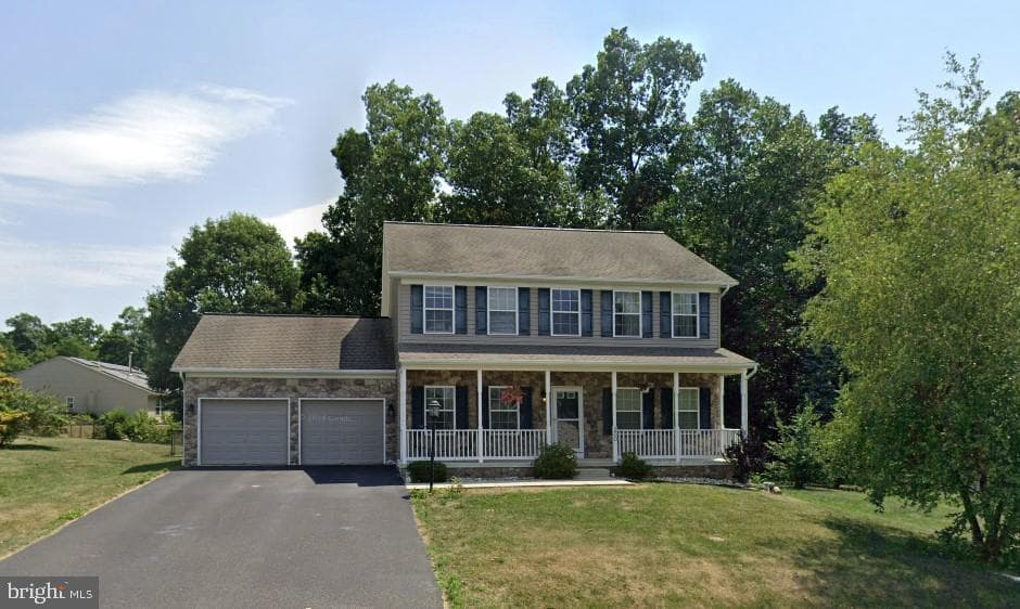 350 Hykes Road East S photo 1