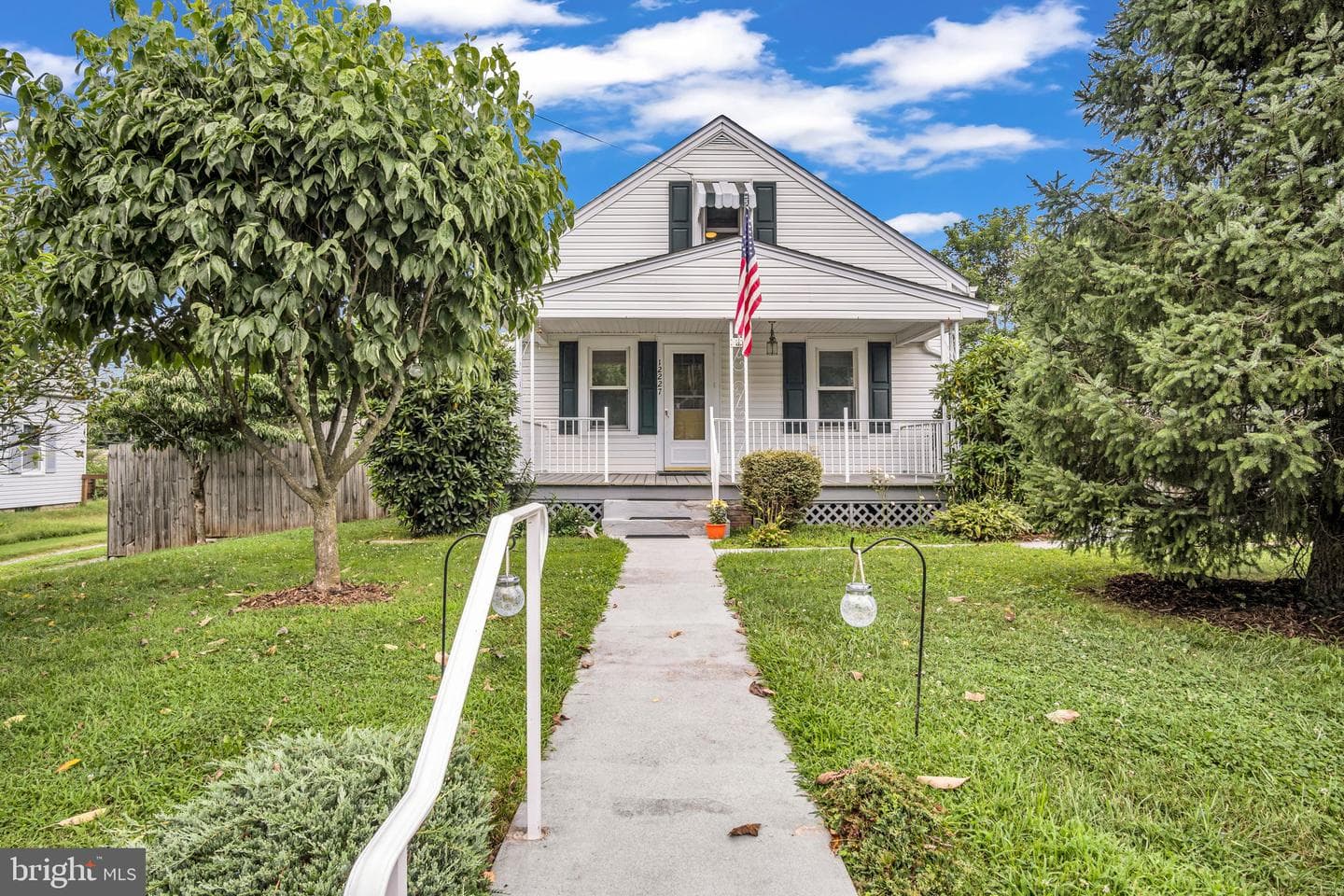 12227 Snyder Avenue photo 1