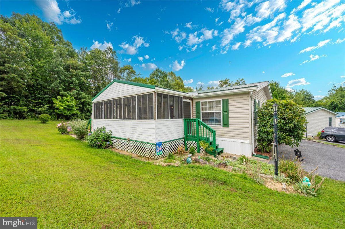10655 Bailey Springs Lane photo 1