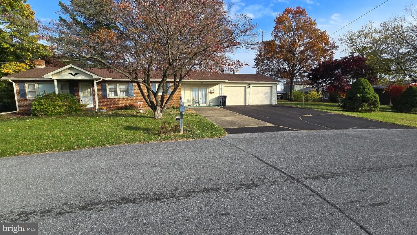 292 Cherry Lane Drive photo 1