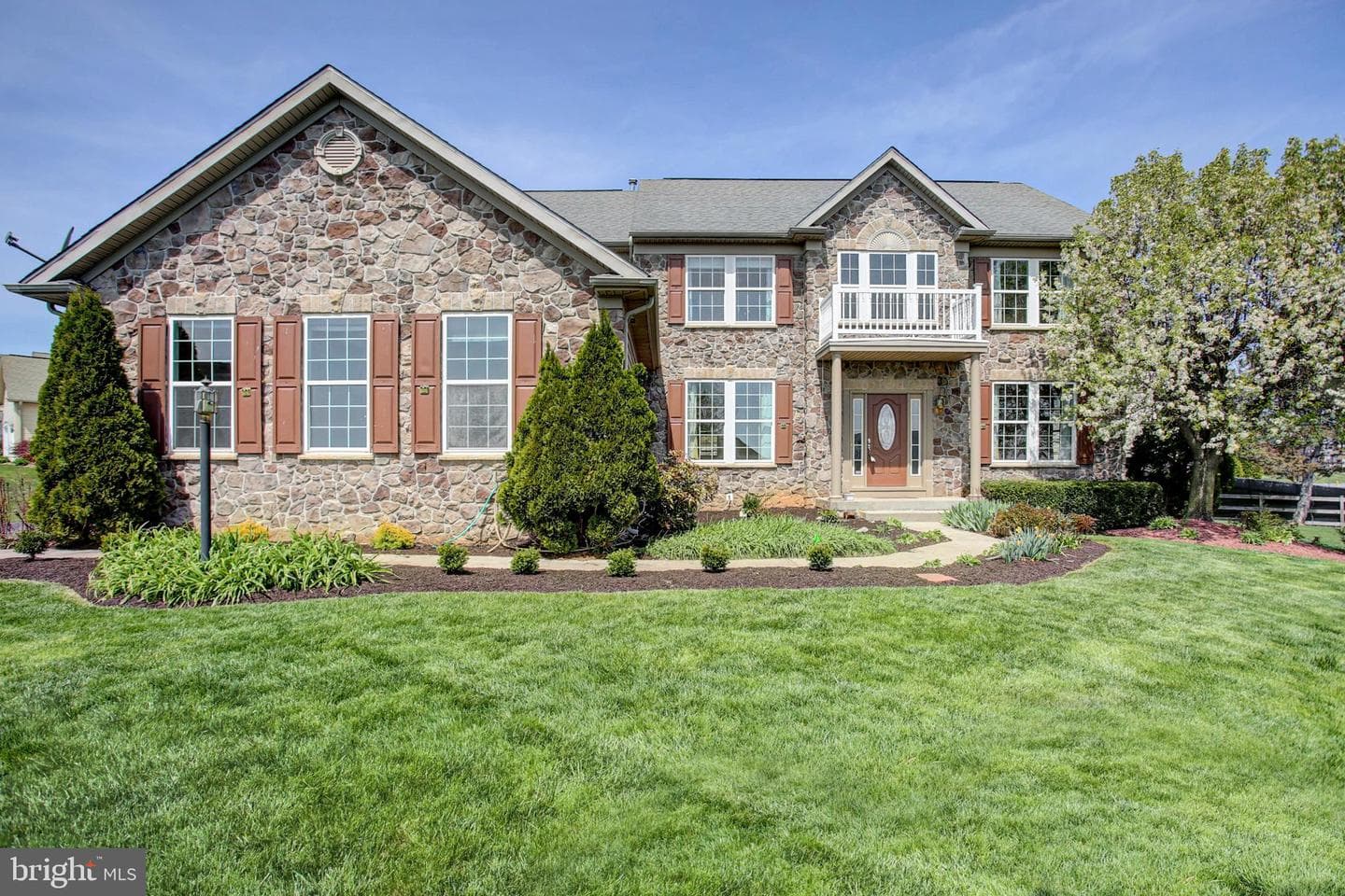 1223 E Pebblebrook Drive