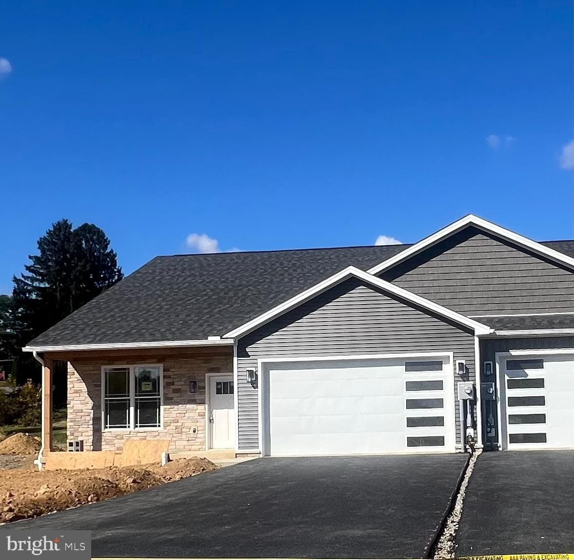 11845 Mystic Rock Lane S photo 1