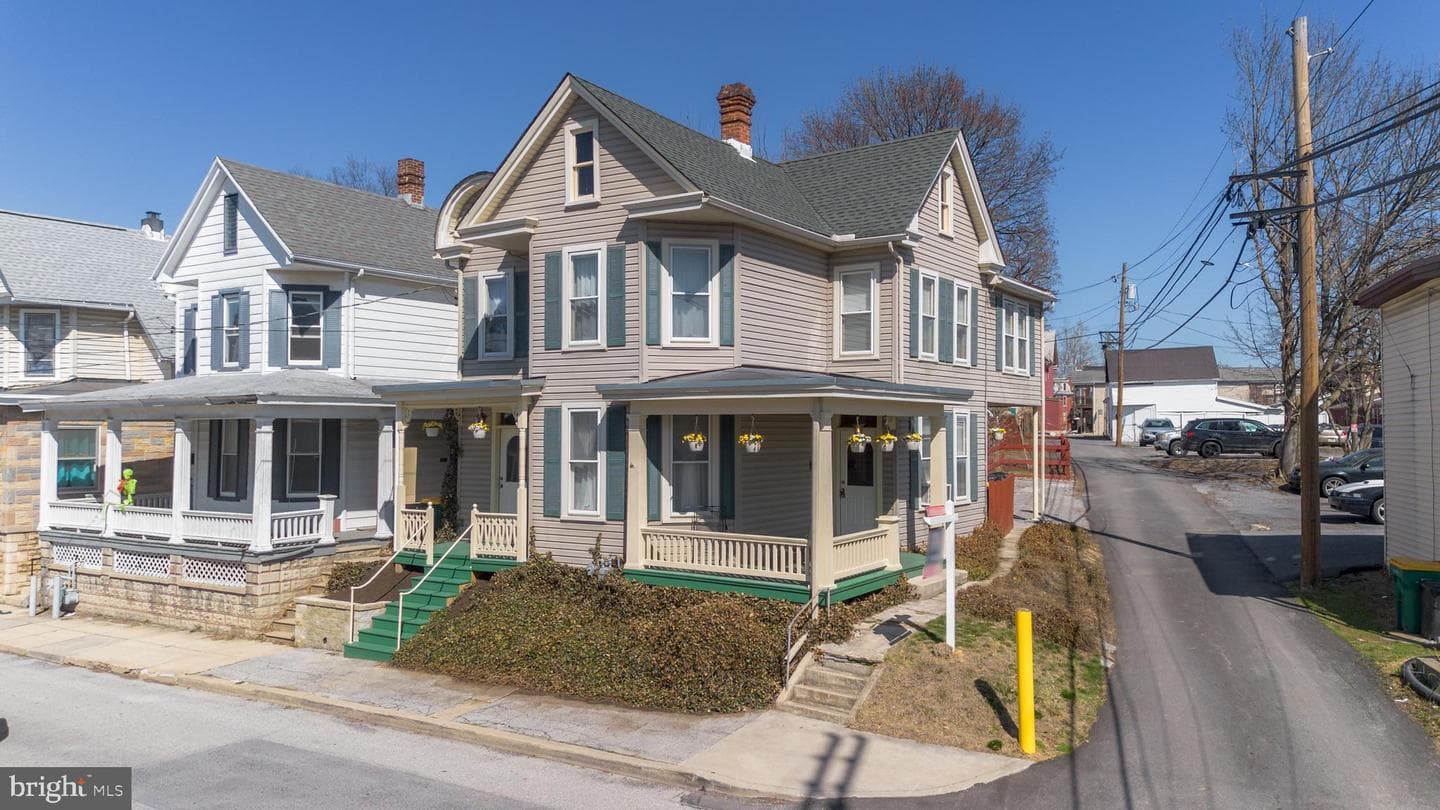 115 W Second Street photo 1