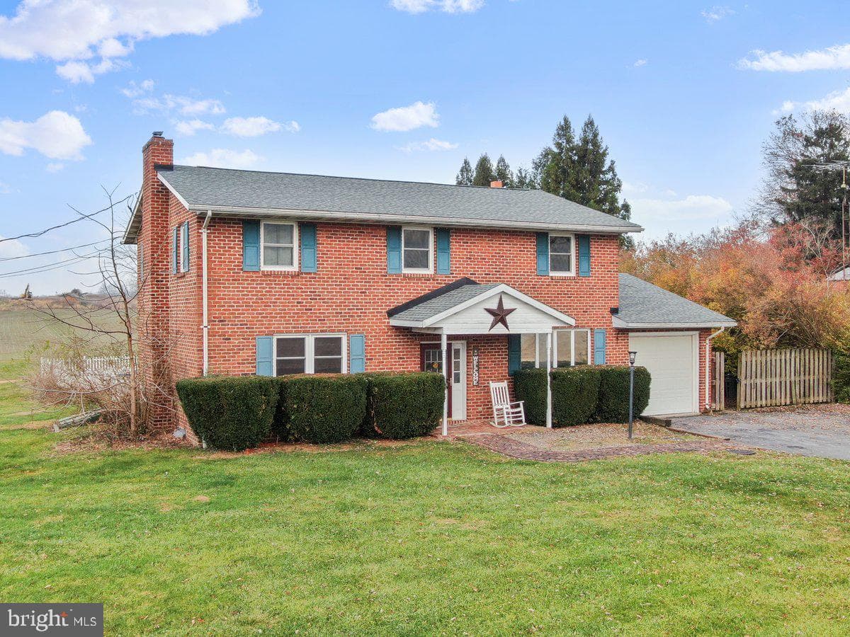 9931 McClanahan Road photo 1