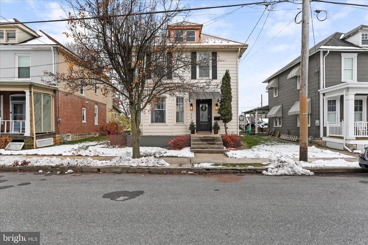 542 E Liberty Street photo 1