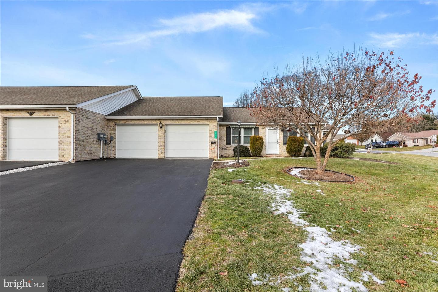 2419 McCleary Drive photo 1