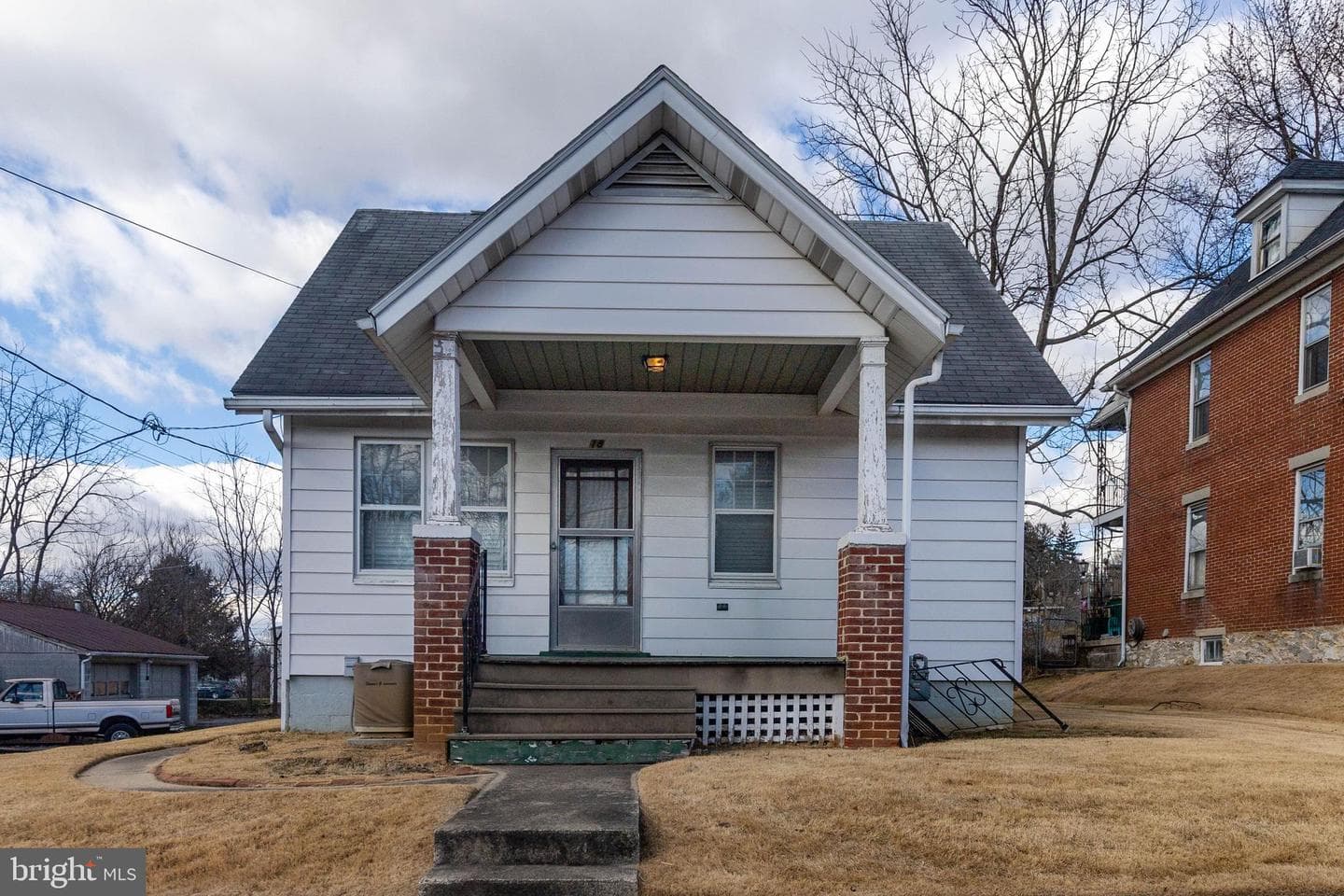 18 Tritle Avenue photo 1
