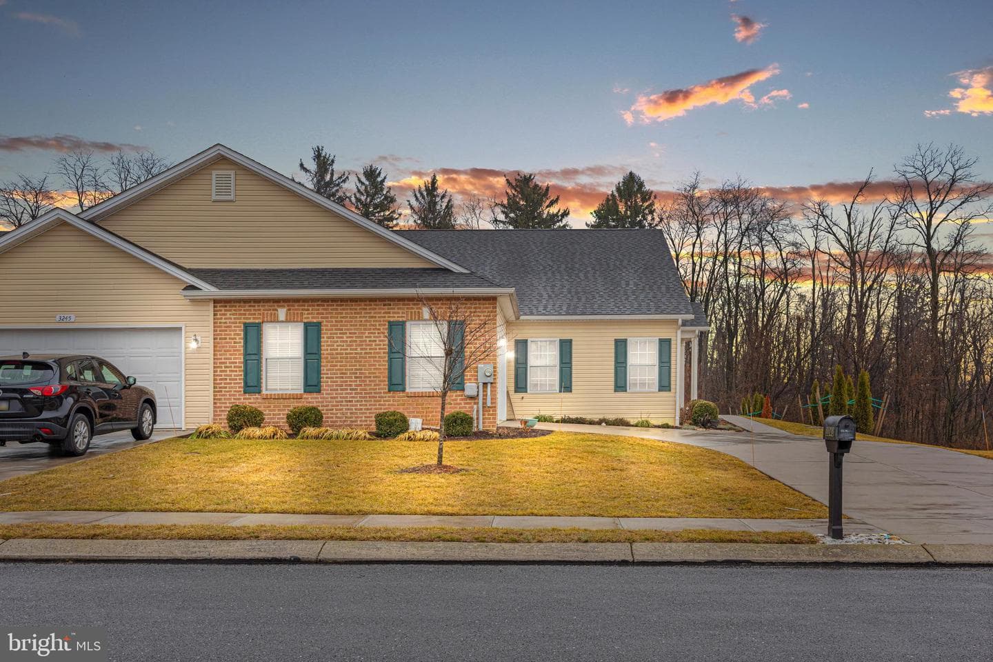 3243 Portrait Way