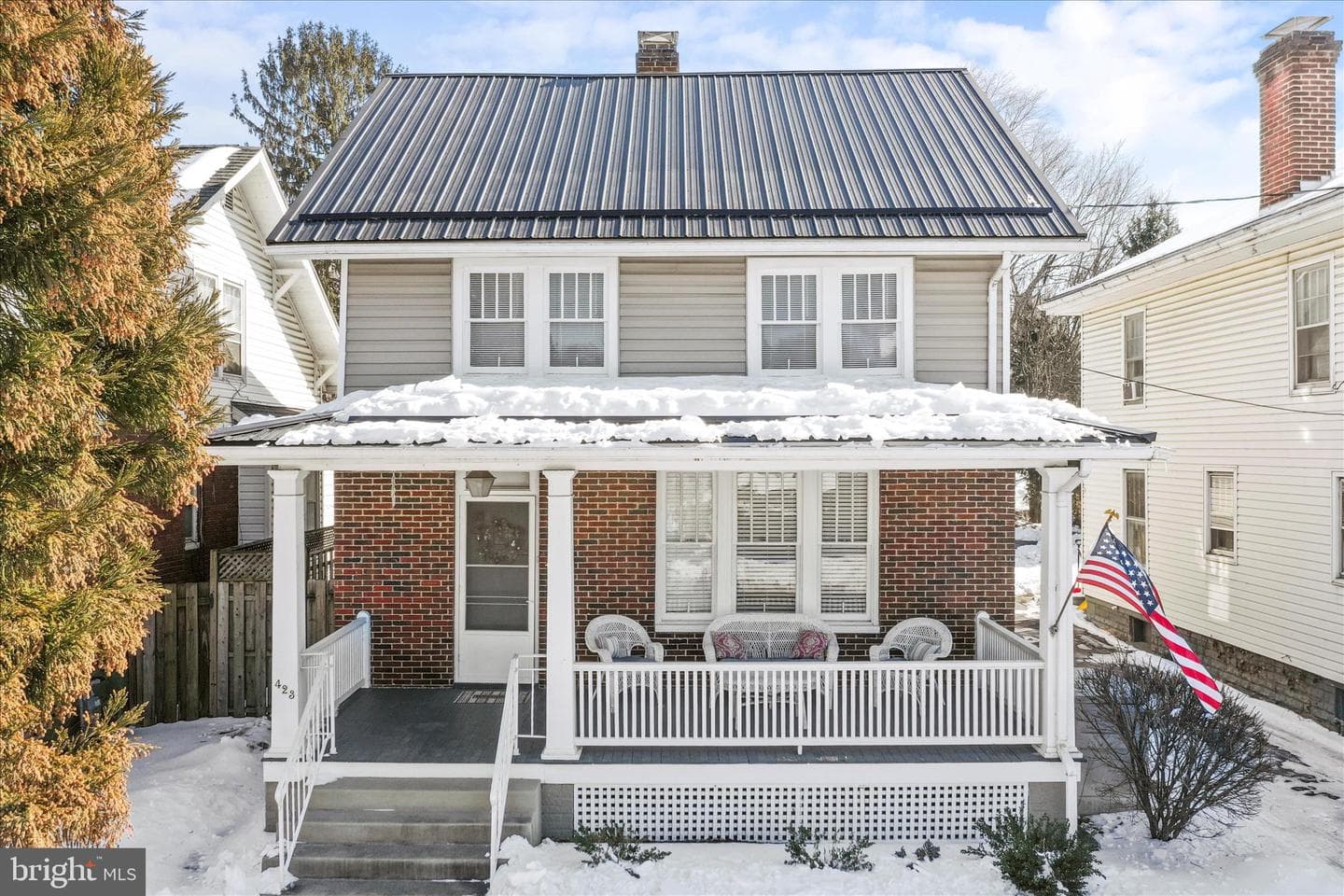 423 S Potomac Street photo 1