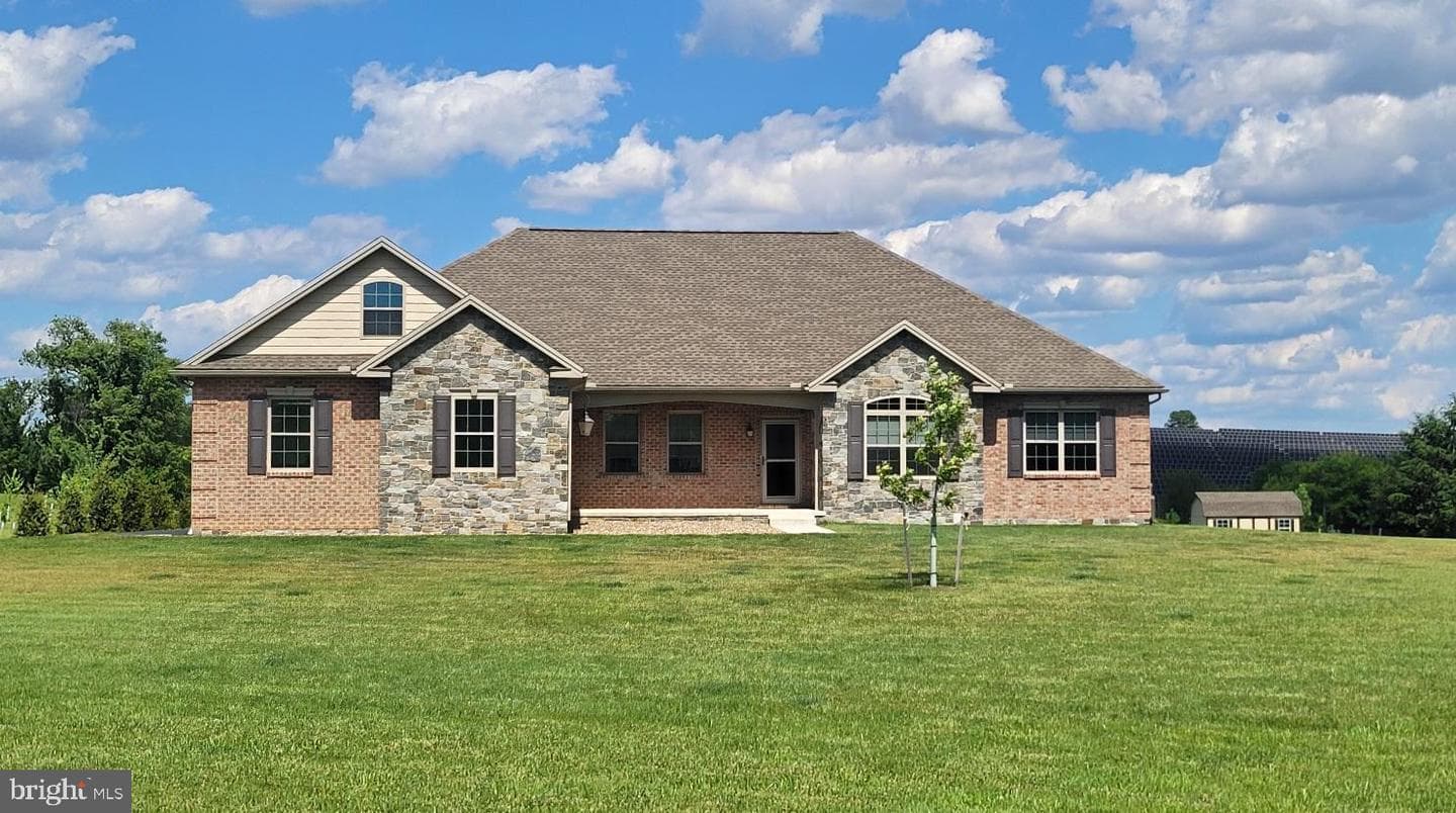 7654 Windmill Road, Greencastle