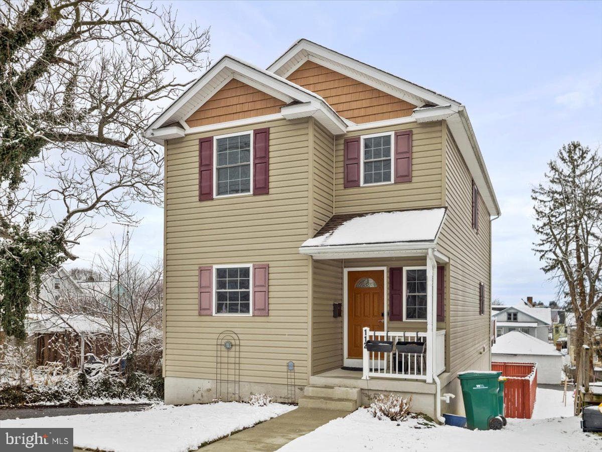 112 Harrison Avenue photo 1