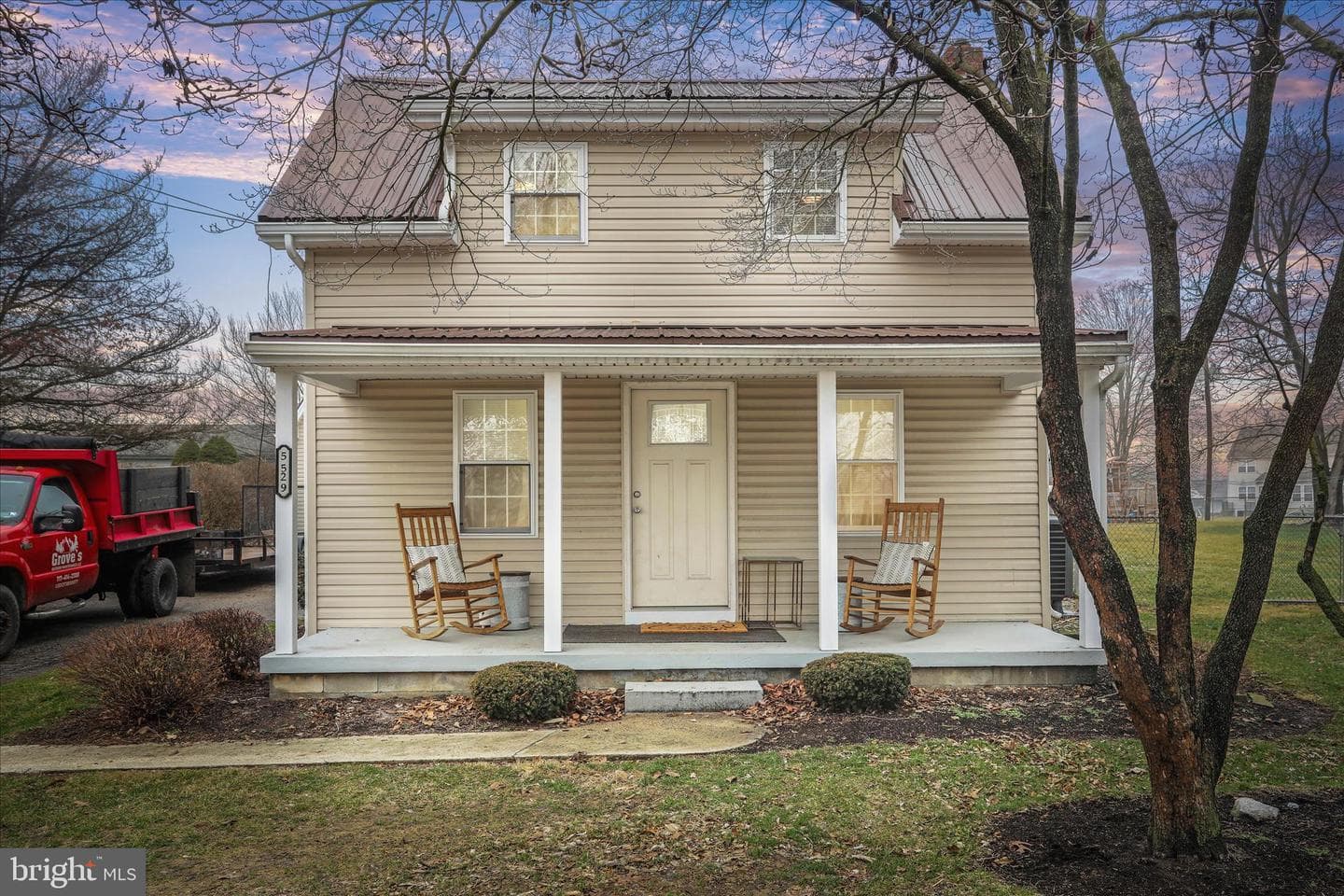 5529 Greenvillage Road photo 1