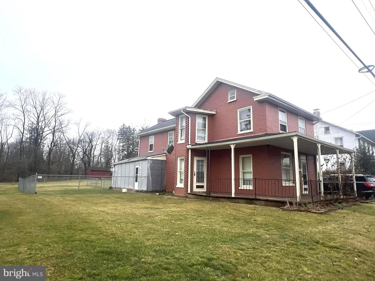 166 W Main Street photo 1