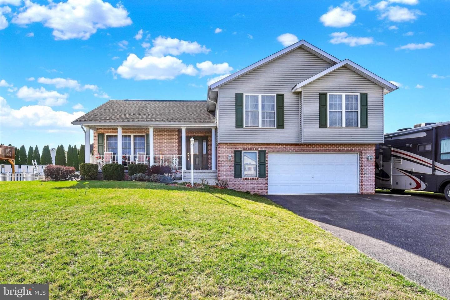 345 Roseann Drive