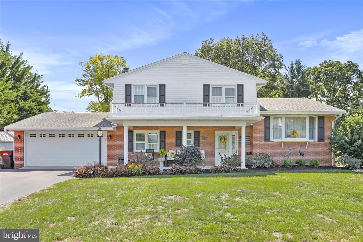 364 Briar Lane photo 1
