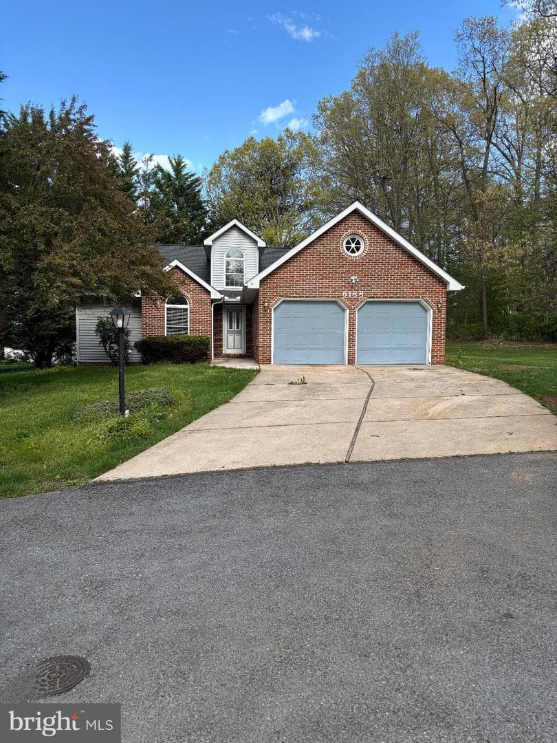 6188 Greenbriar Lane