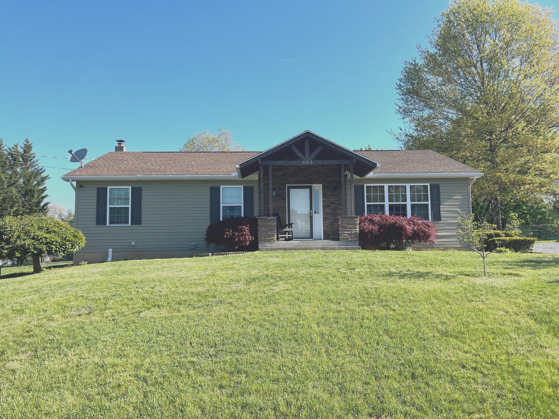 203 Reynolds Avenue