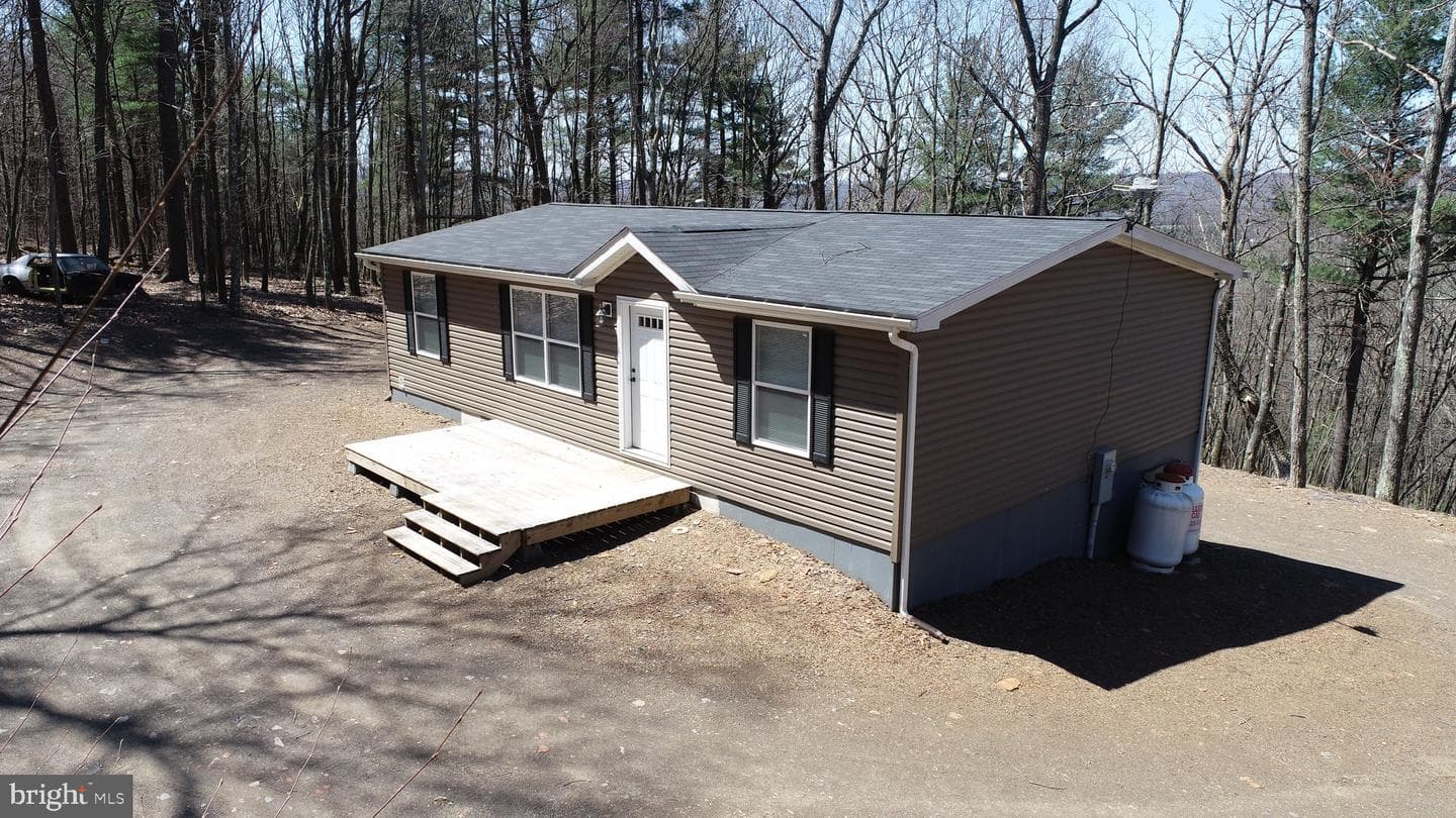 8008 Mt View Drive photo 1