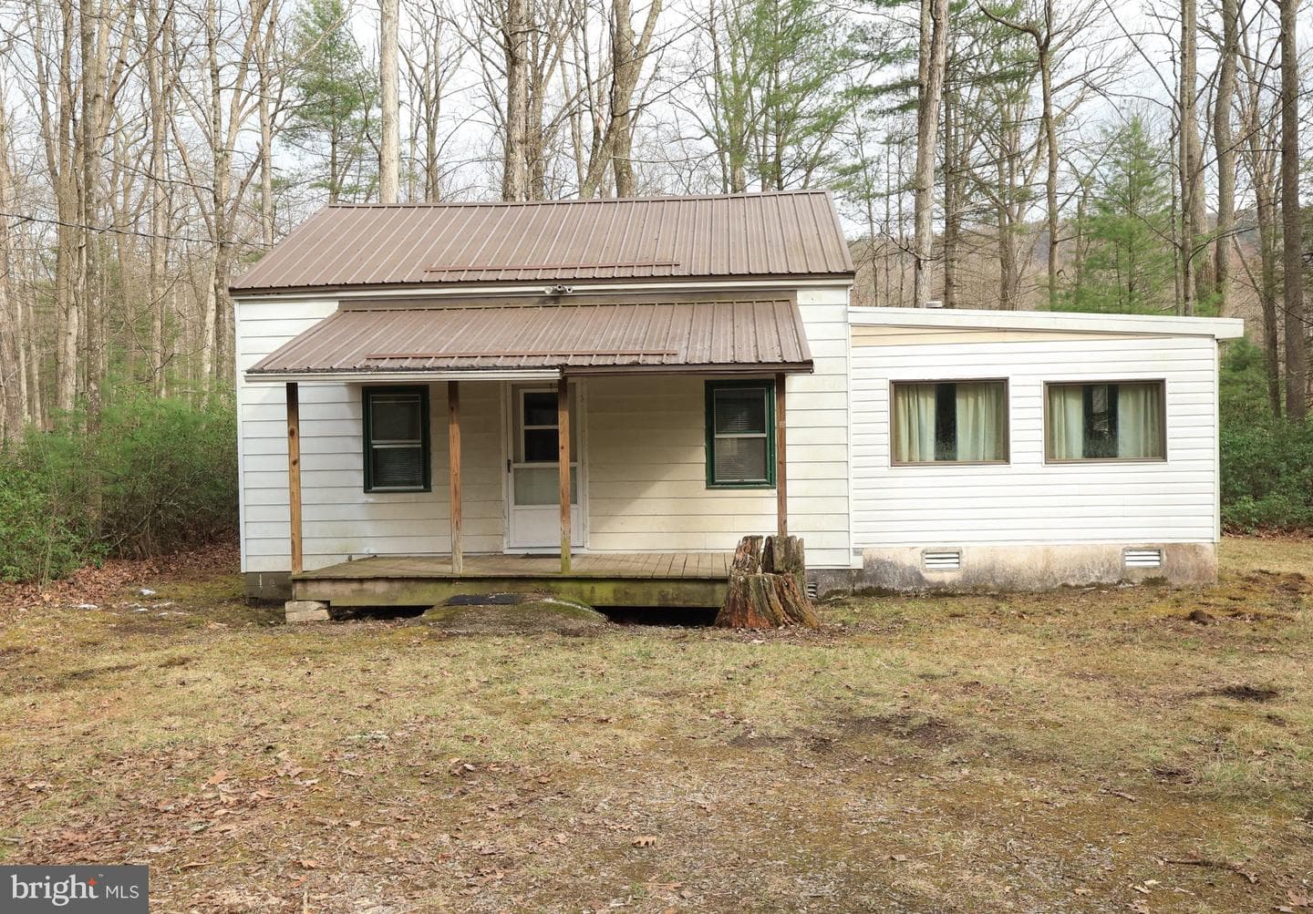 2469 Laurel Run Road photo 1