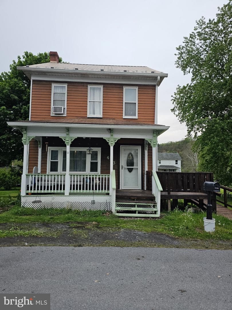 473 Washington Street photo 1