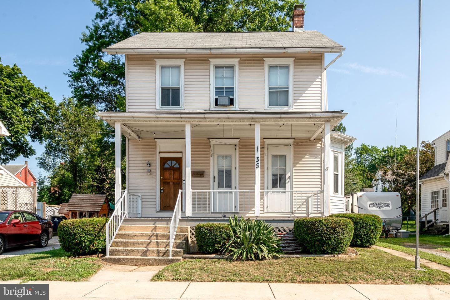 35 W Slokom Avenue photo 1