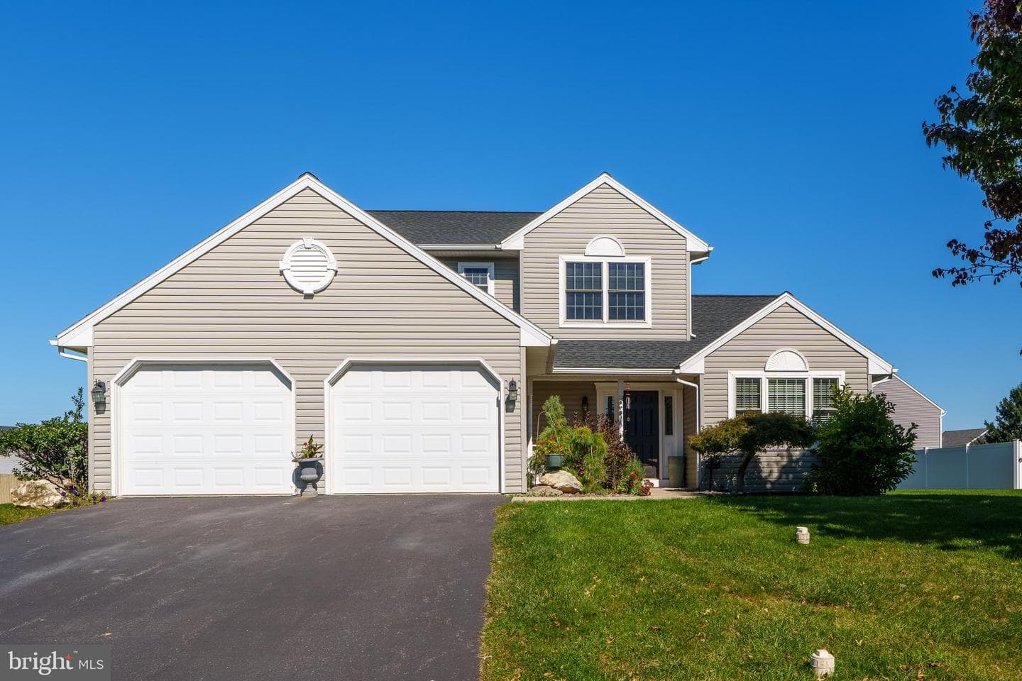95 Fuhrman Road photo 1