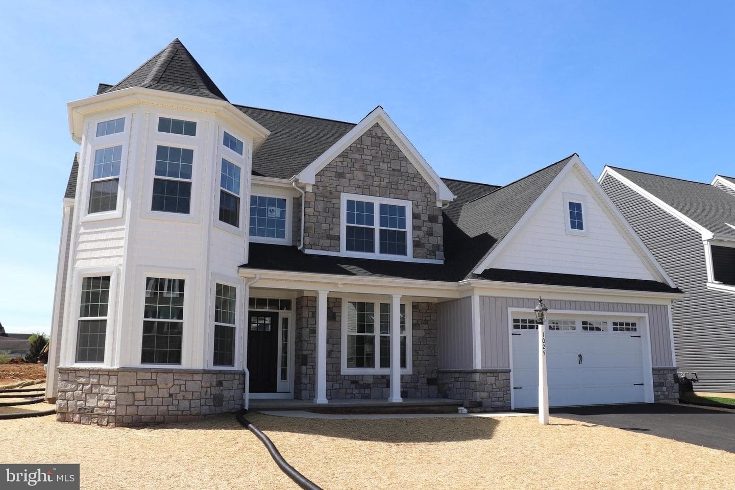 1025 Strafford Place #56 photo 1