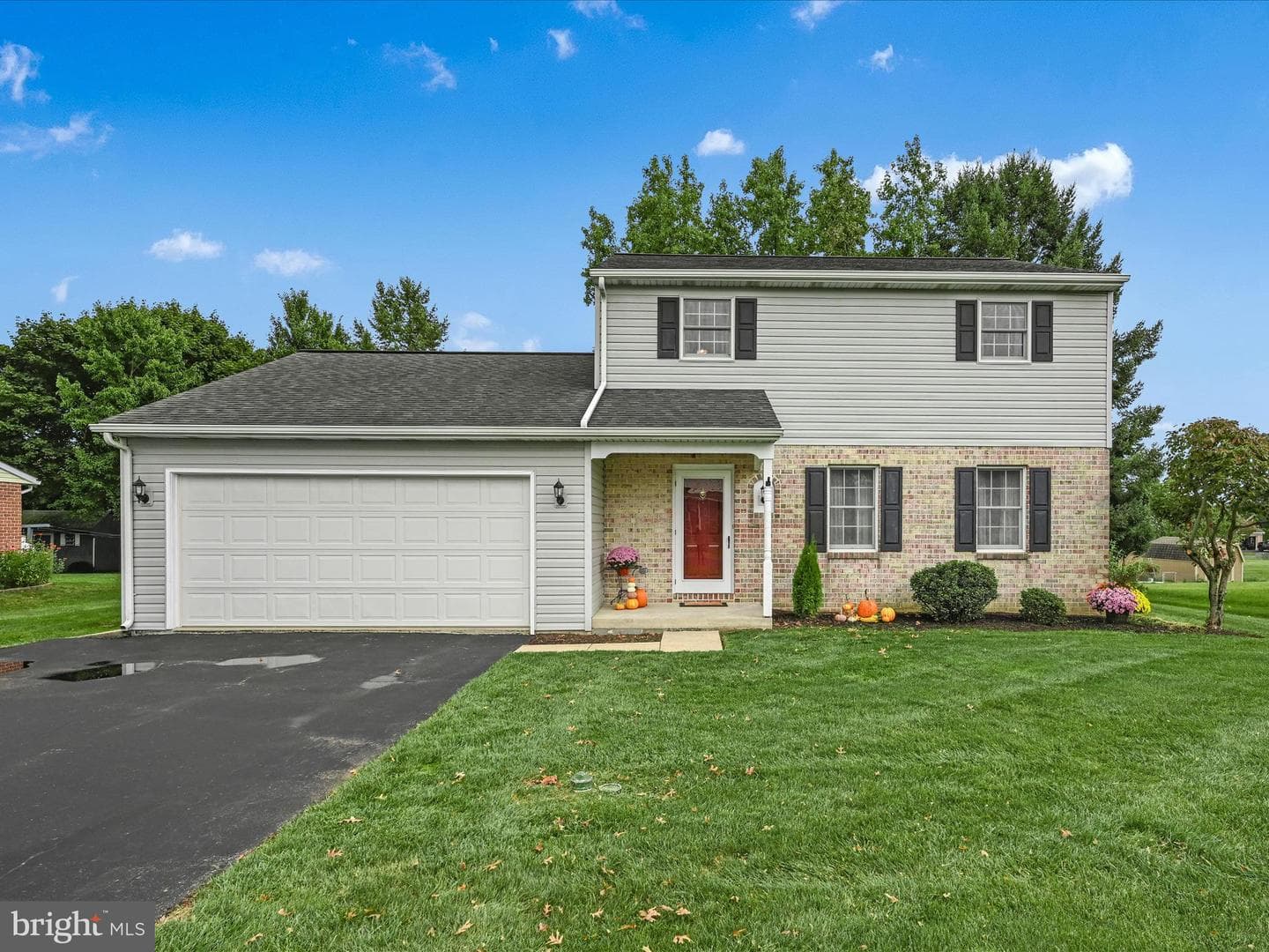 275 Woodchuck Drive photo 1