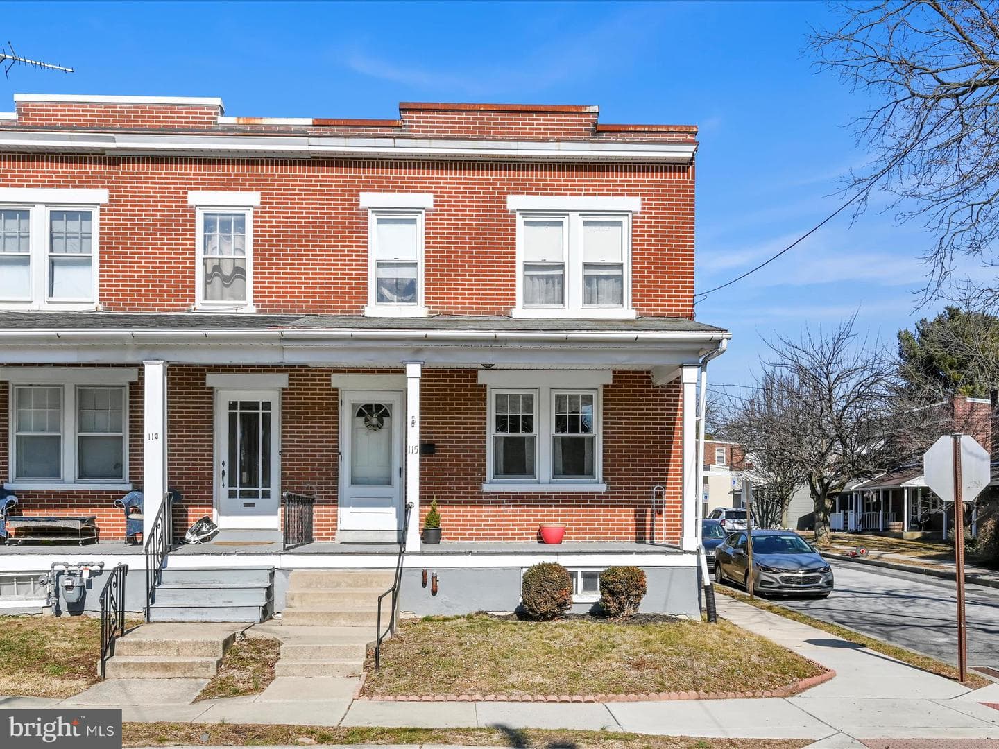 115 S Pearl Street photo 1