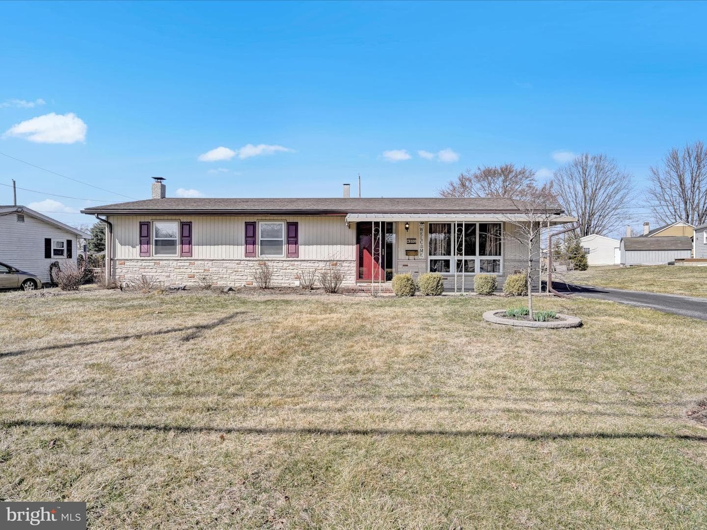 103 Niss Avenue photo 1